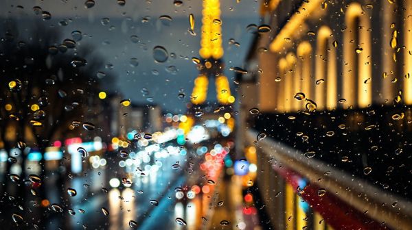 Opportunités et défis de la conduite automobile à Paris